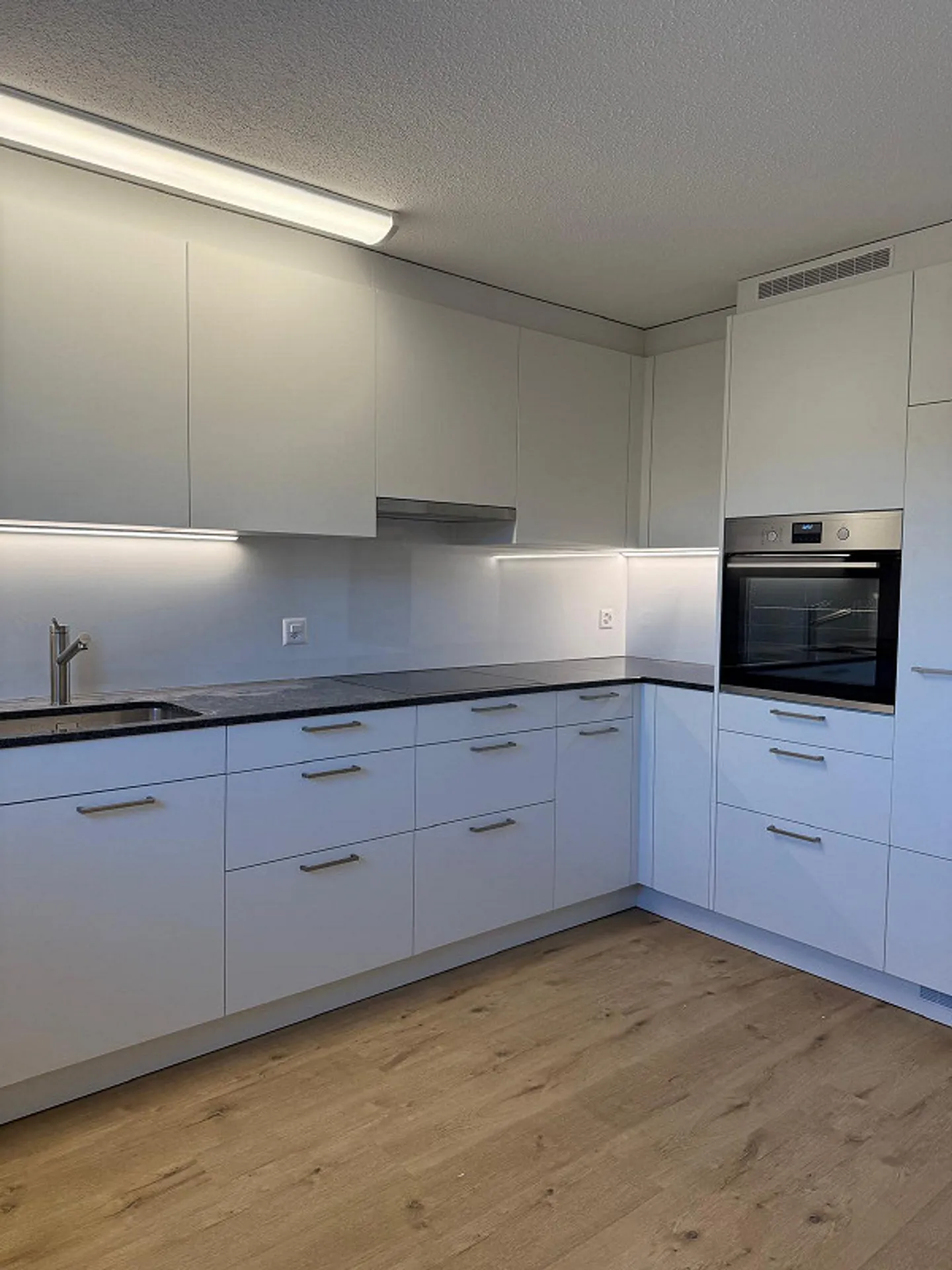 Frisch renovierte 4.5-Zimmer-Wohnung an ruhiger Lage - Foto 1 von 10