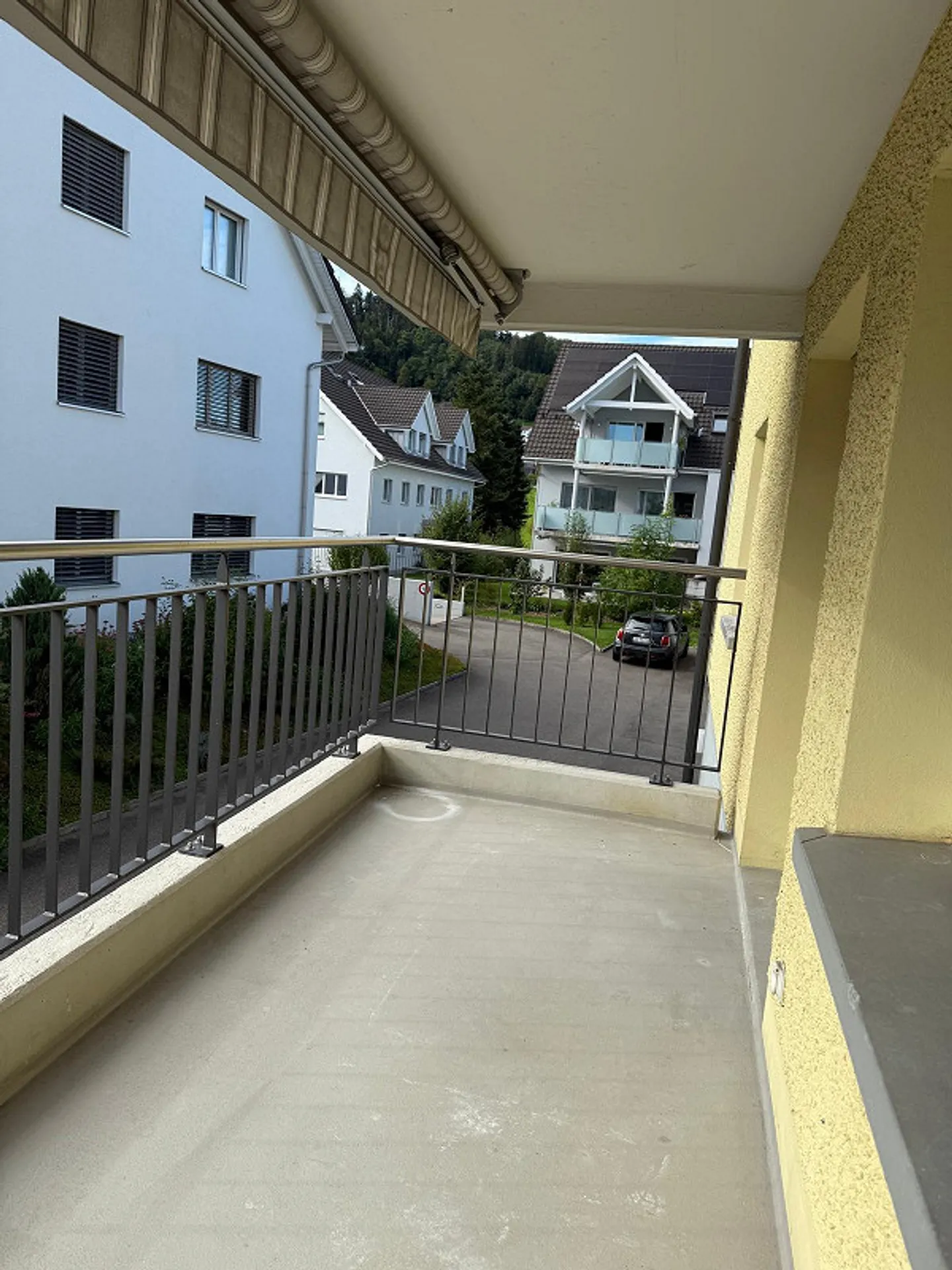 Frisch renovierte 4.5-Zimmer-Wohnung an ruhiger Lage - Foto 10 von 10