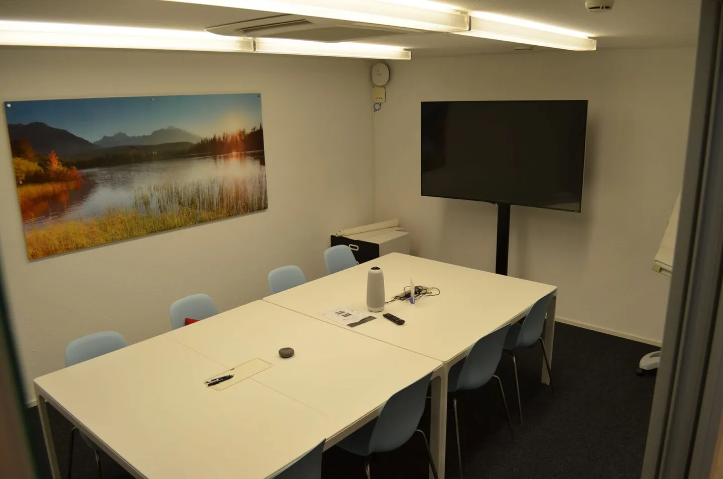 Modernes Büro mit Annehmlichkeiten - Foto 6 von 9