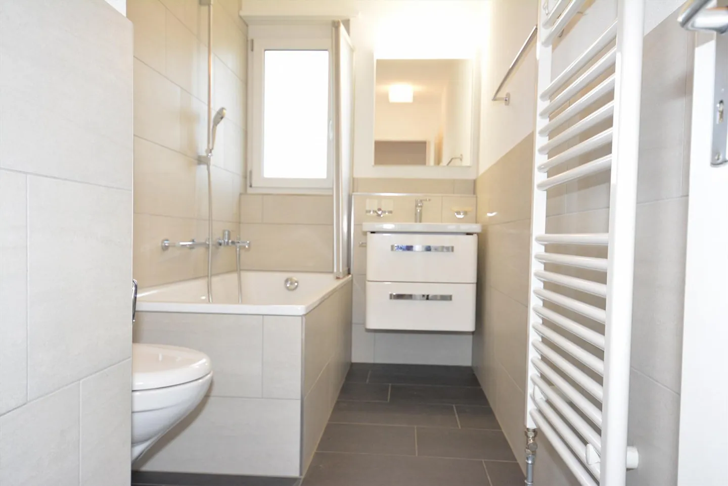 Appartamento 3.5 locali con balcone - Foto 1 di 5