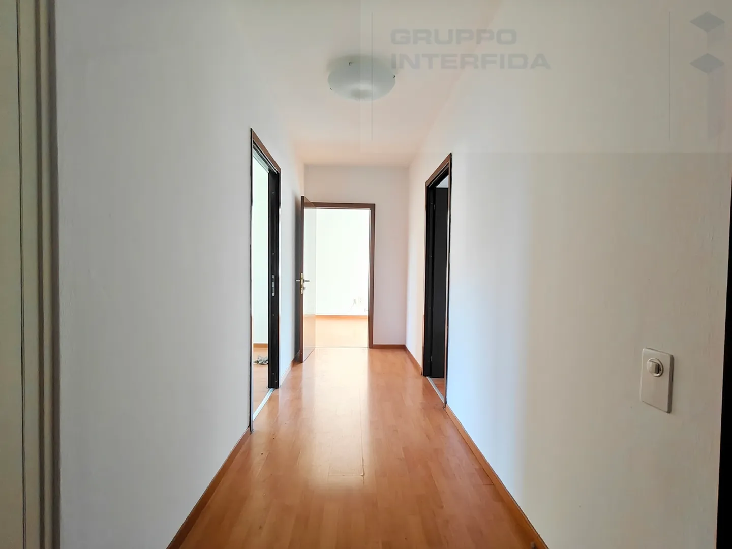 UFFICIO IN CENTRO A CHIASSO  - Foto 4 di 5