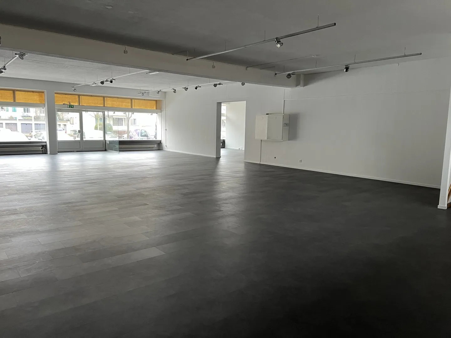 Superficie commerciale libera Kreis 12 in affitto - Foto 4 di 8