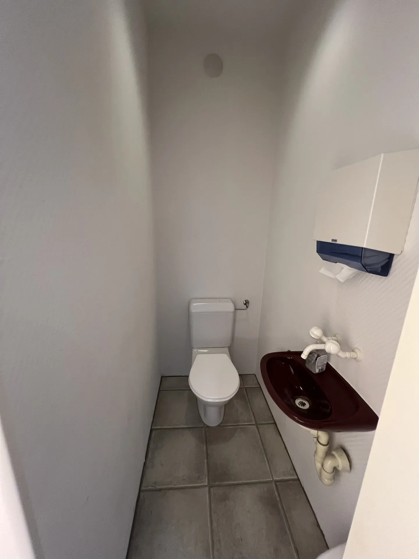 Superficie commerciale libera Kreis 12 in affitto - Foto 7 di 8