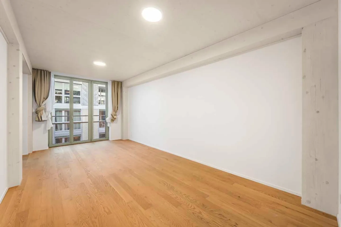 Unique 3.5-room maisonette apartment for rent - Photo 3 of 10