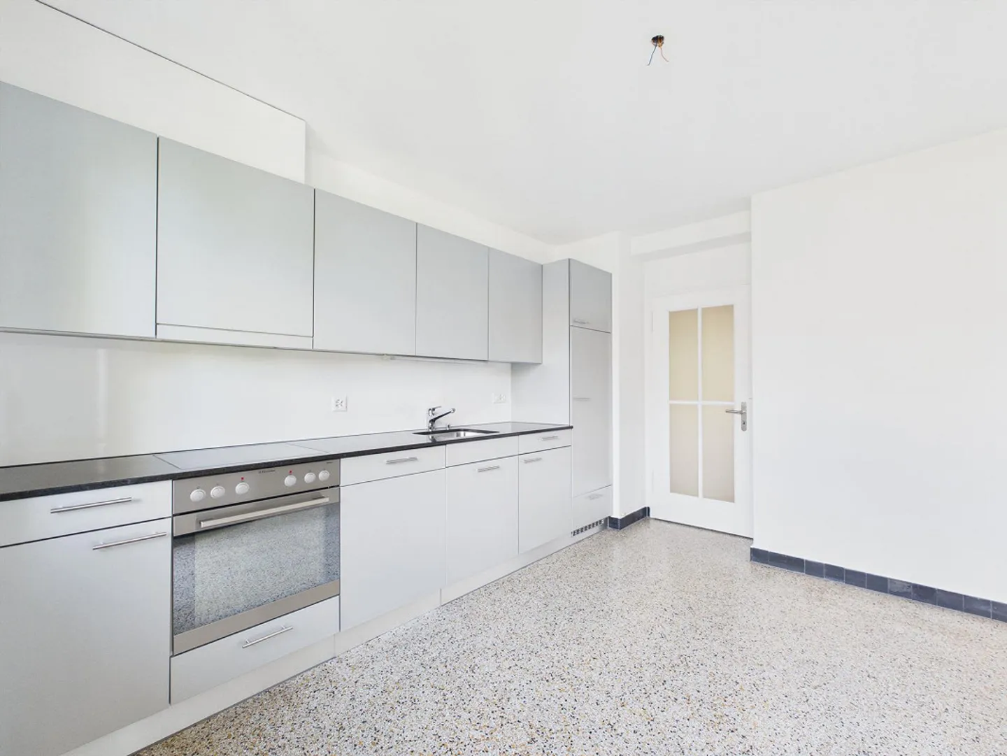 Comfortable 4-room apartment near Rosengarten - Photo 8 of 24