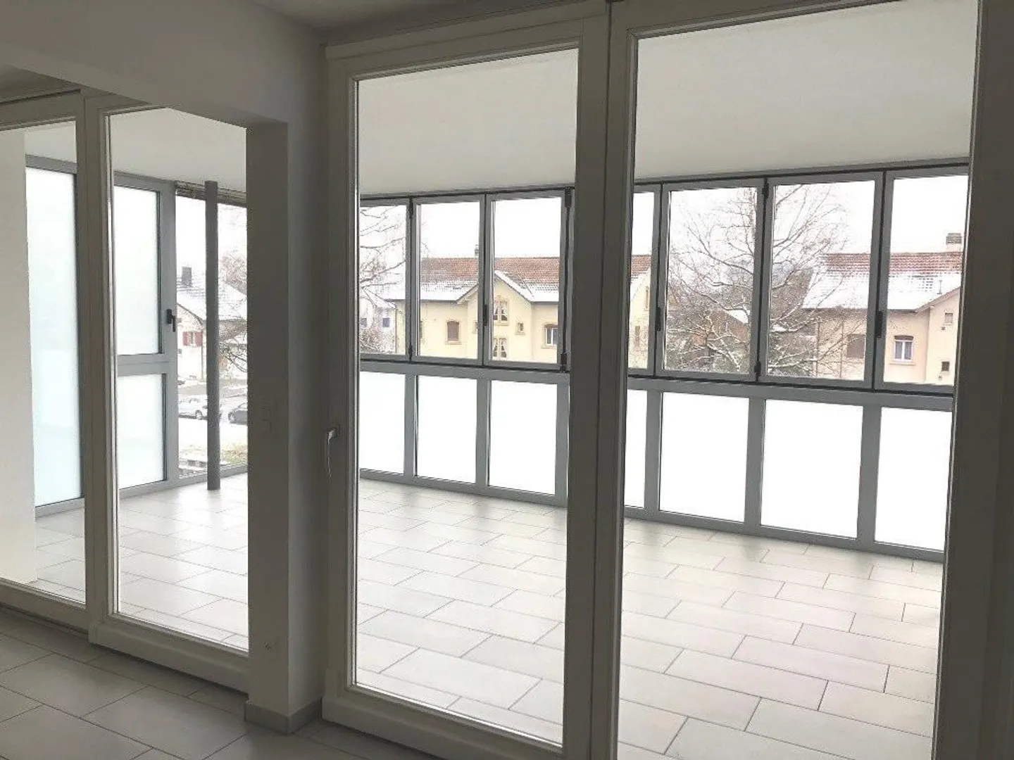 Appartamento luminoso in una zona residenziale ben curata - Foto 2 di 9