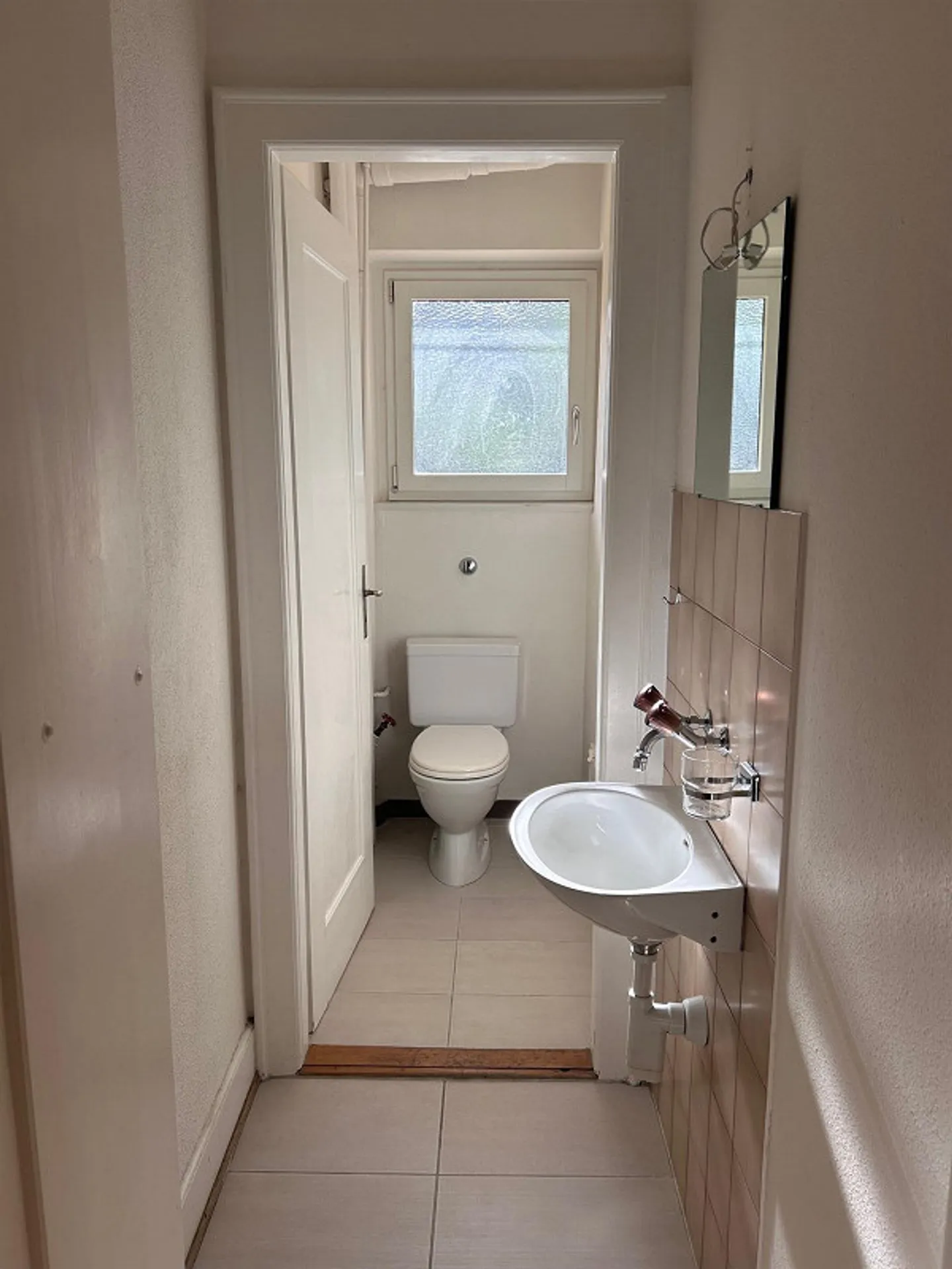 Helle Wohnung mit Balkon und eigenem Garten - Foto 15 von 15