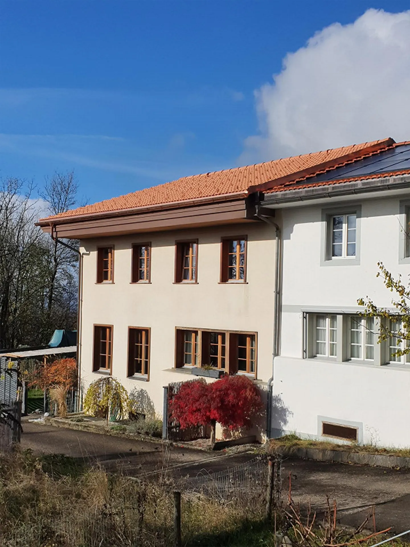 Freshly renovated, large single-family house in the green - Photo 2 of 28