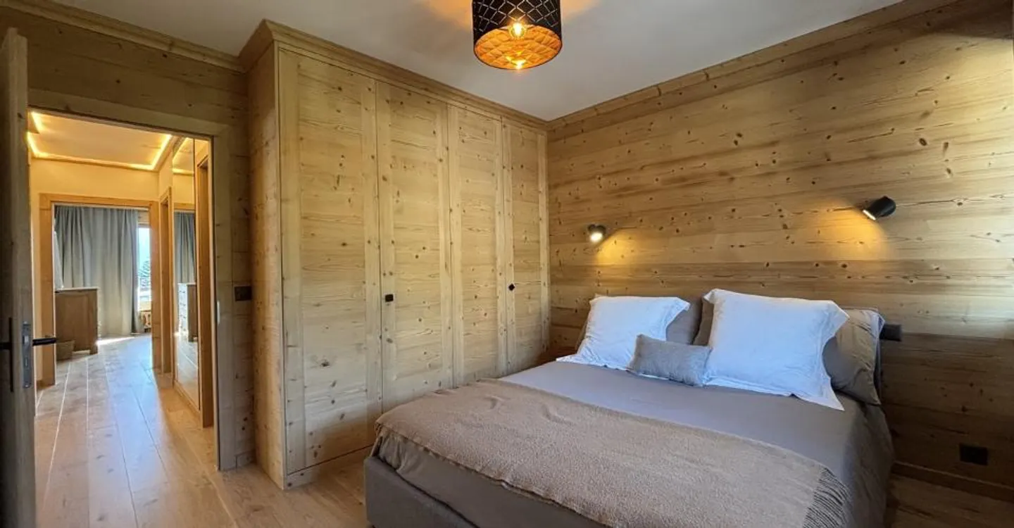 Appartement rénové en plein centre de Crans à louer à l'année - Photo 12 of 13