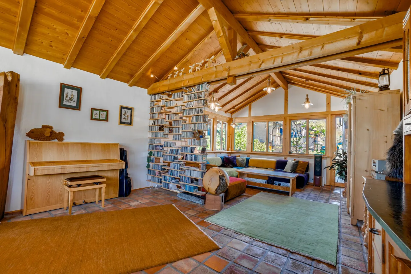 Grosses Einfamilienhaus mit Einliegerwohnung und zusätzliche Bauparzelle(Seesicht) - Photo 9 of 30