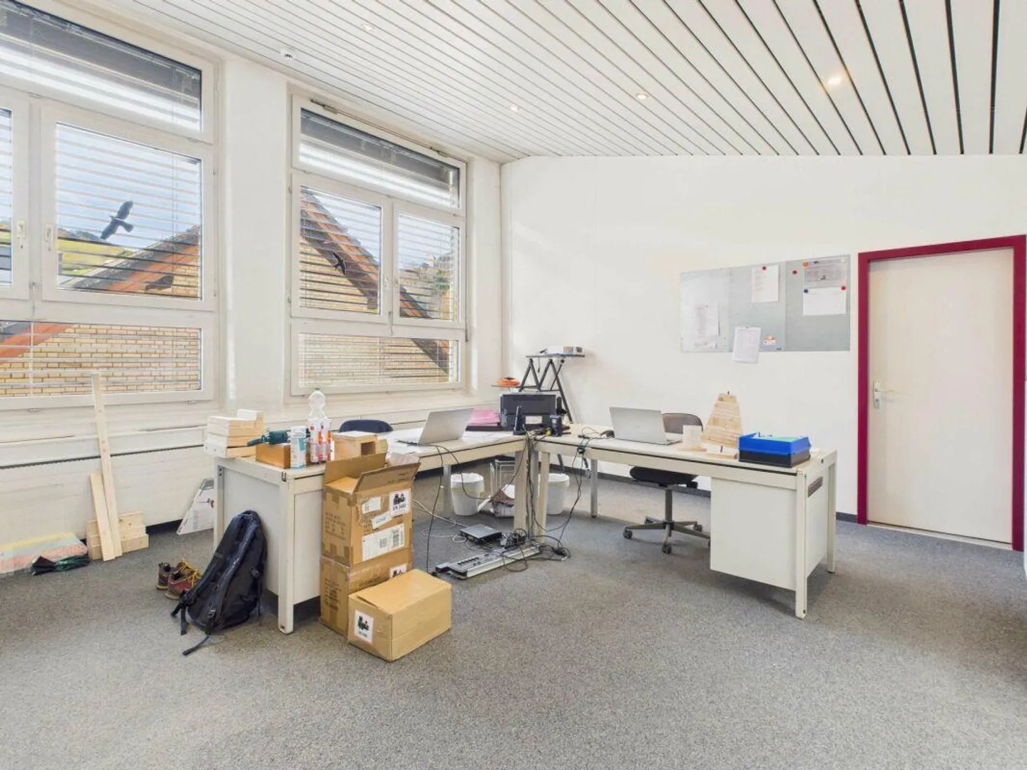 Office/Commercial Spaces in a Central Location - Photo 10 of 14