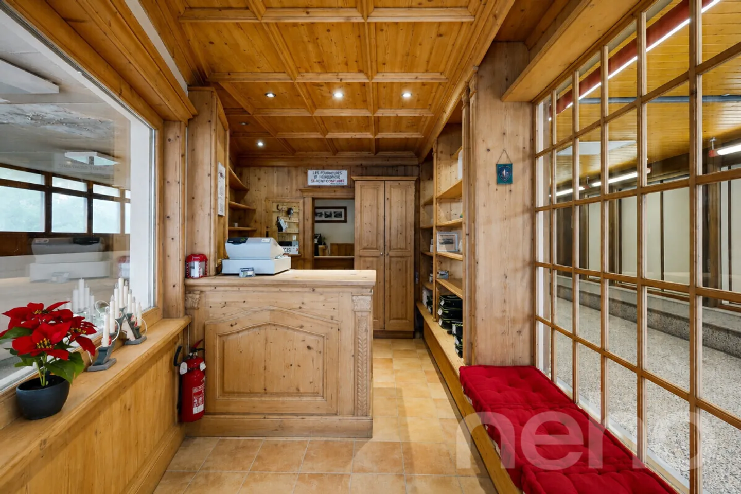Prime Commercial Space in Crans-Montana - Photo 1 of 12