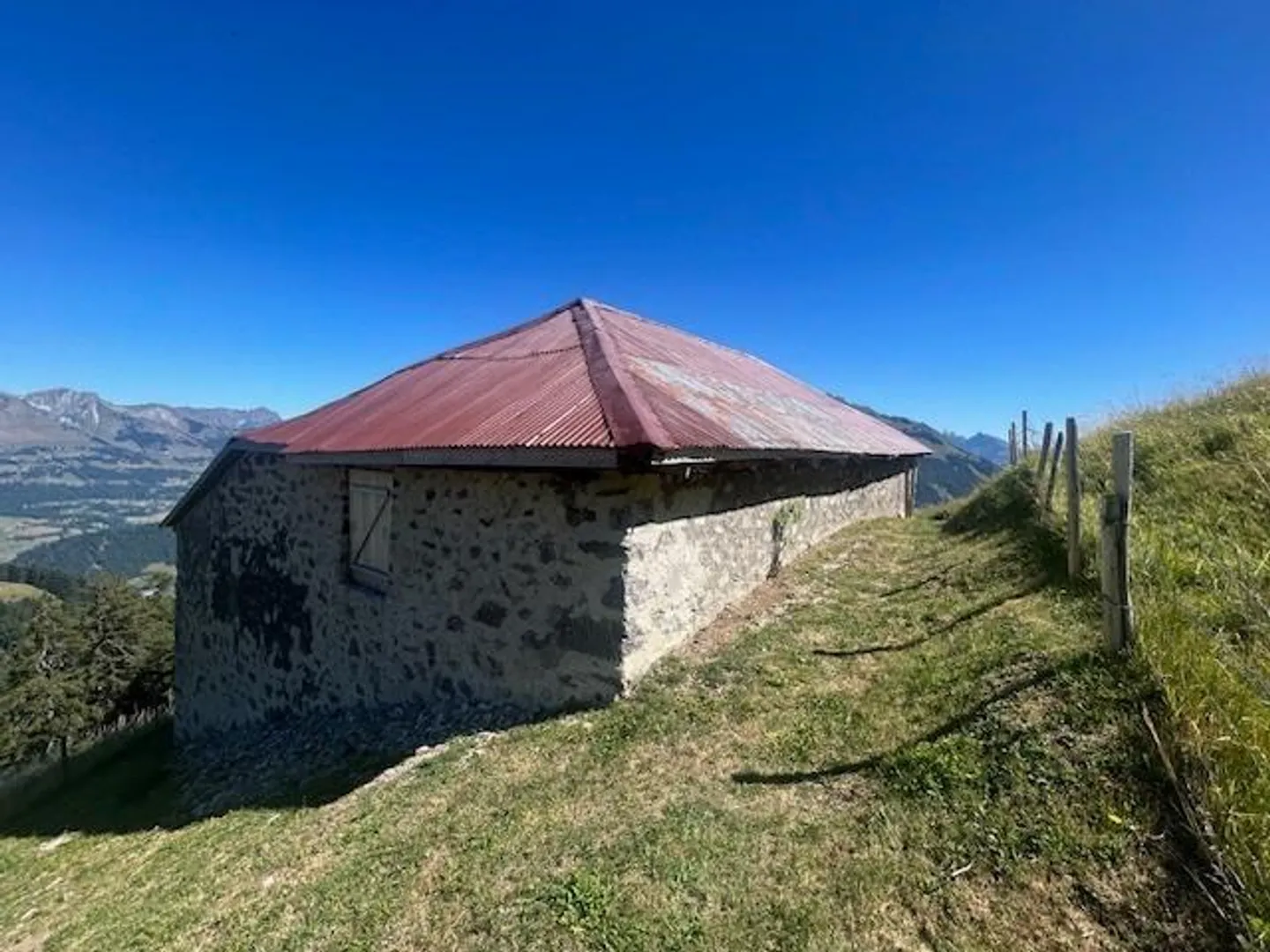 Charmant Chalet Alpin à Rossinière - Photo 11 sur 12