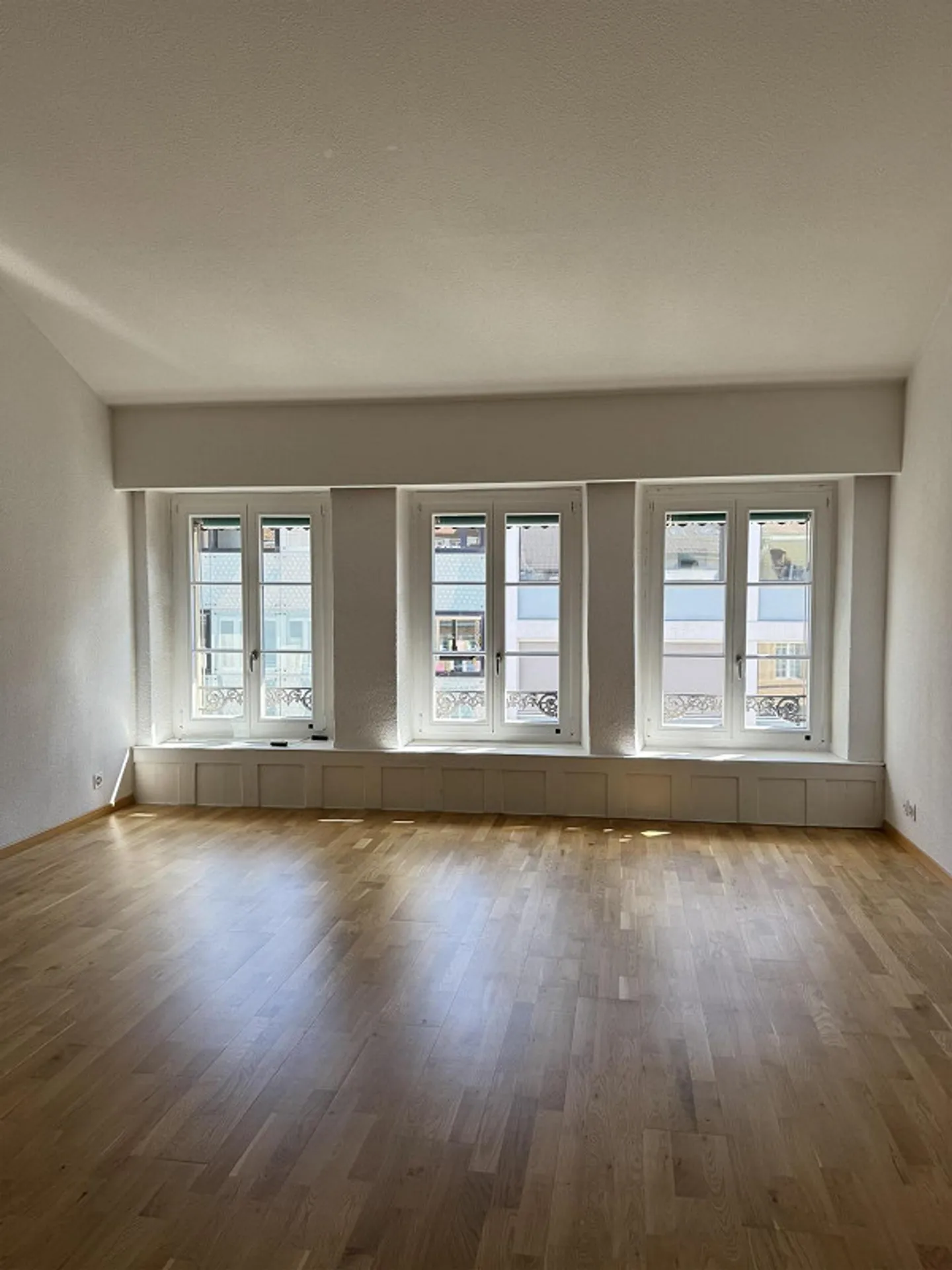 2.5 Zimmerwohnung in Biel/Bienne - Foto 3 von 7