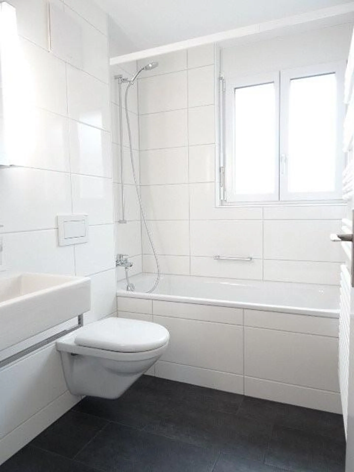 Modern 4.5-room apartment on the 2nd floor with 99 m² - Photo 3 of 12