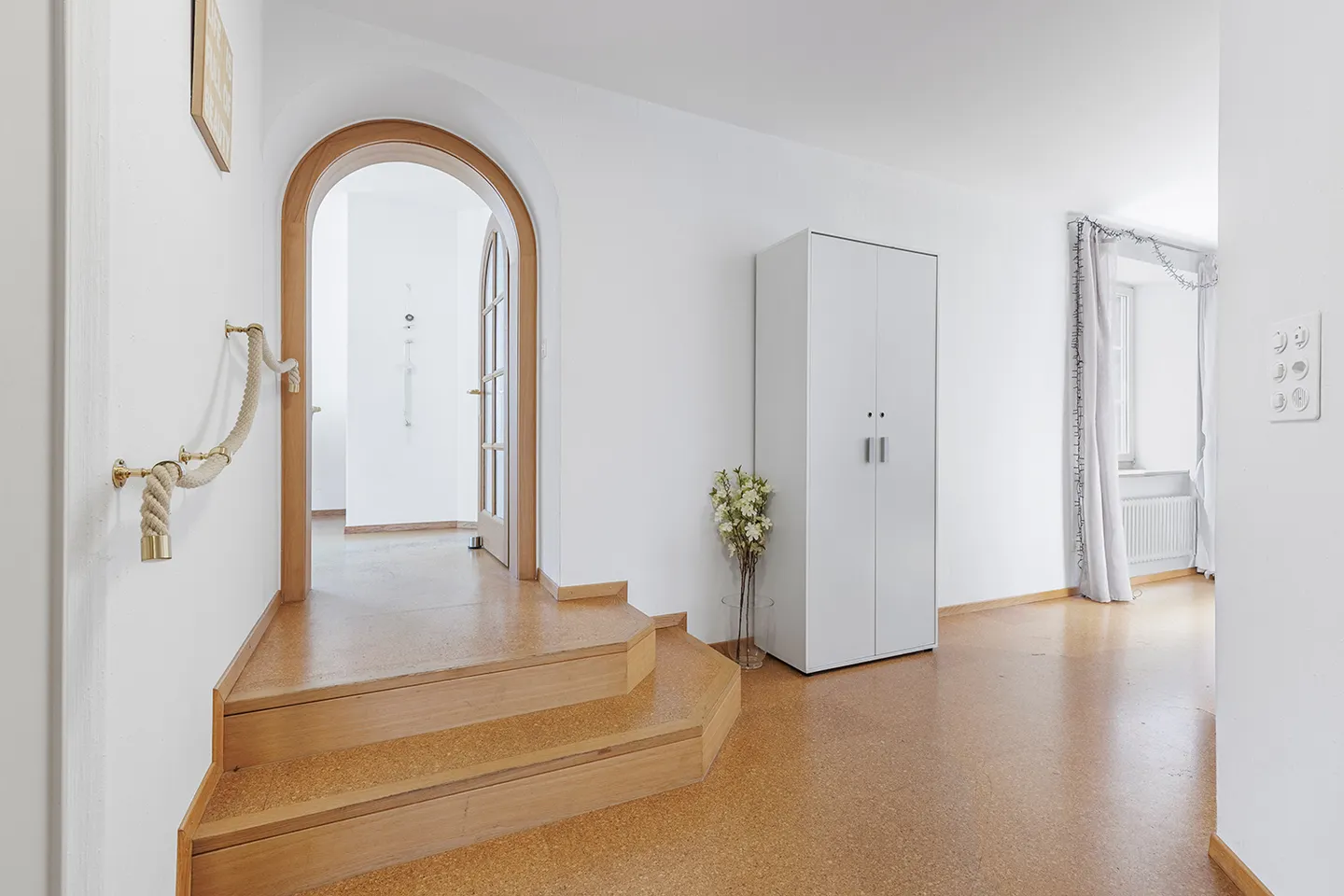Investissement calme avec des revenus locatifs fiables - Photo 2 sur 13