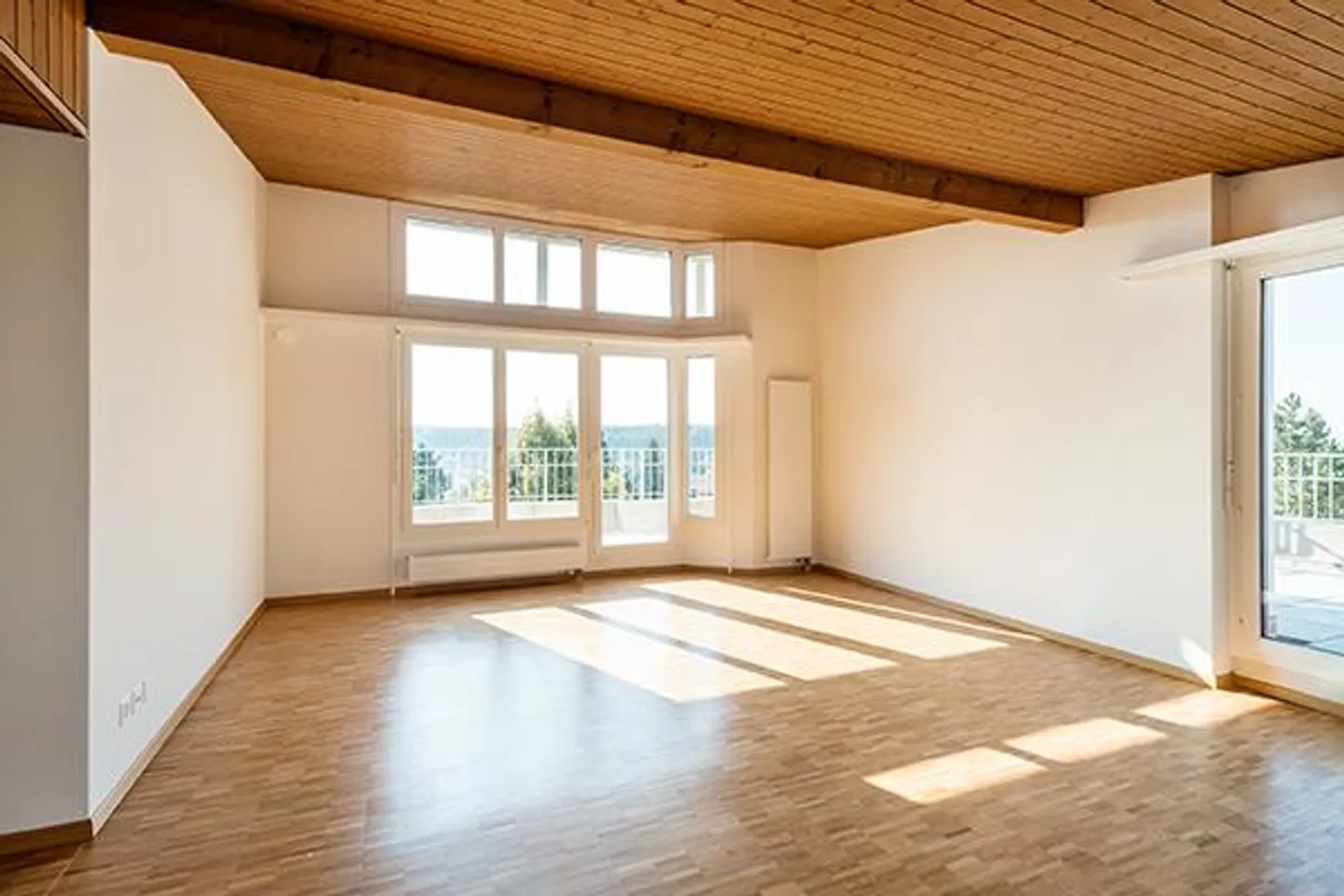 Cozy apartment with a huge rooftop terrace! - Photo 2 of 7