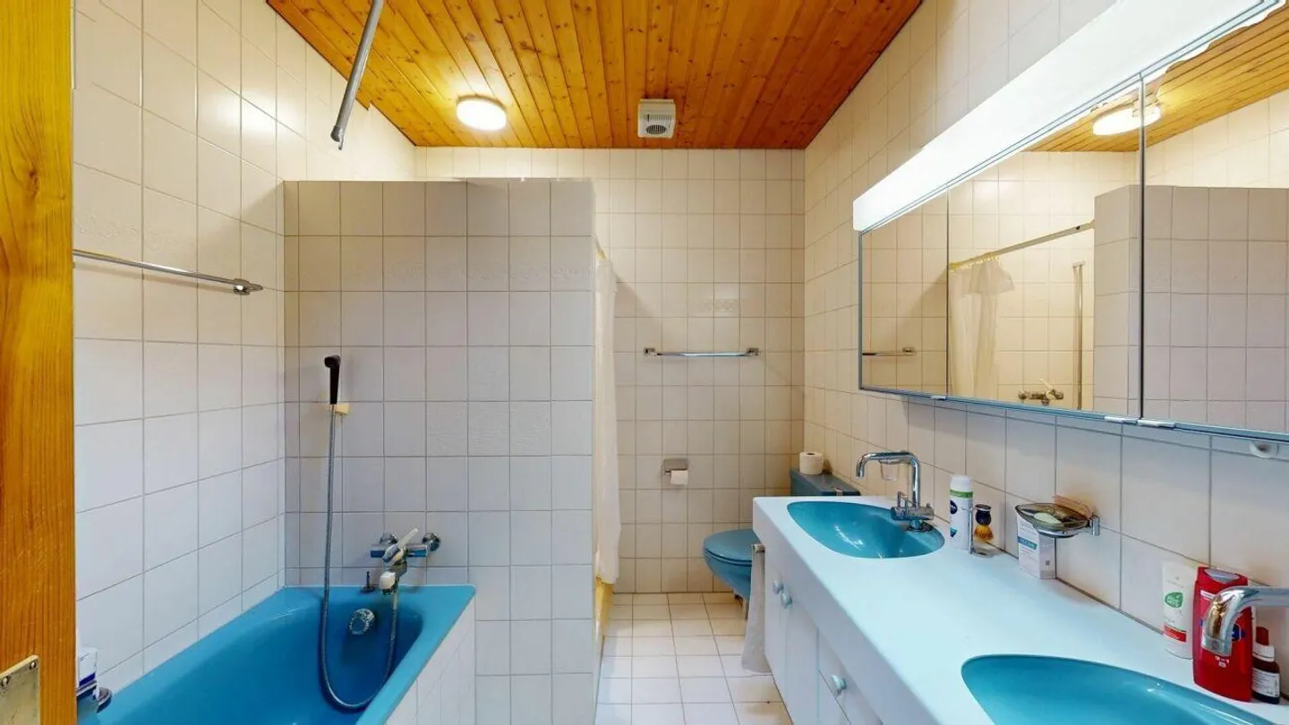 Cozy Corner House with Lots of Charm - Photo 8 of 12