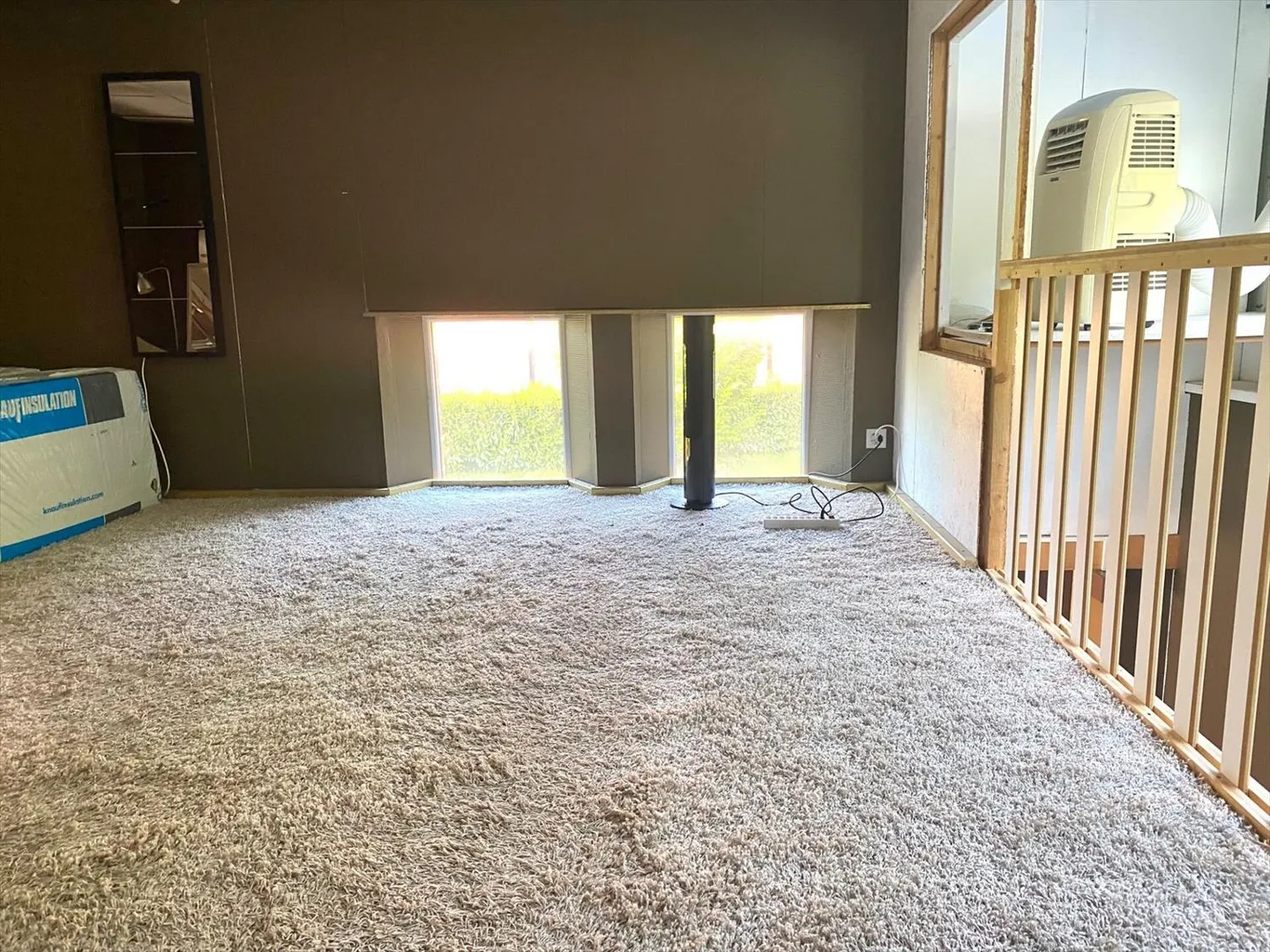 Deposit - Photo 3 of 10