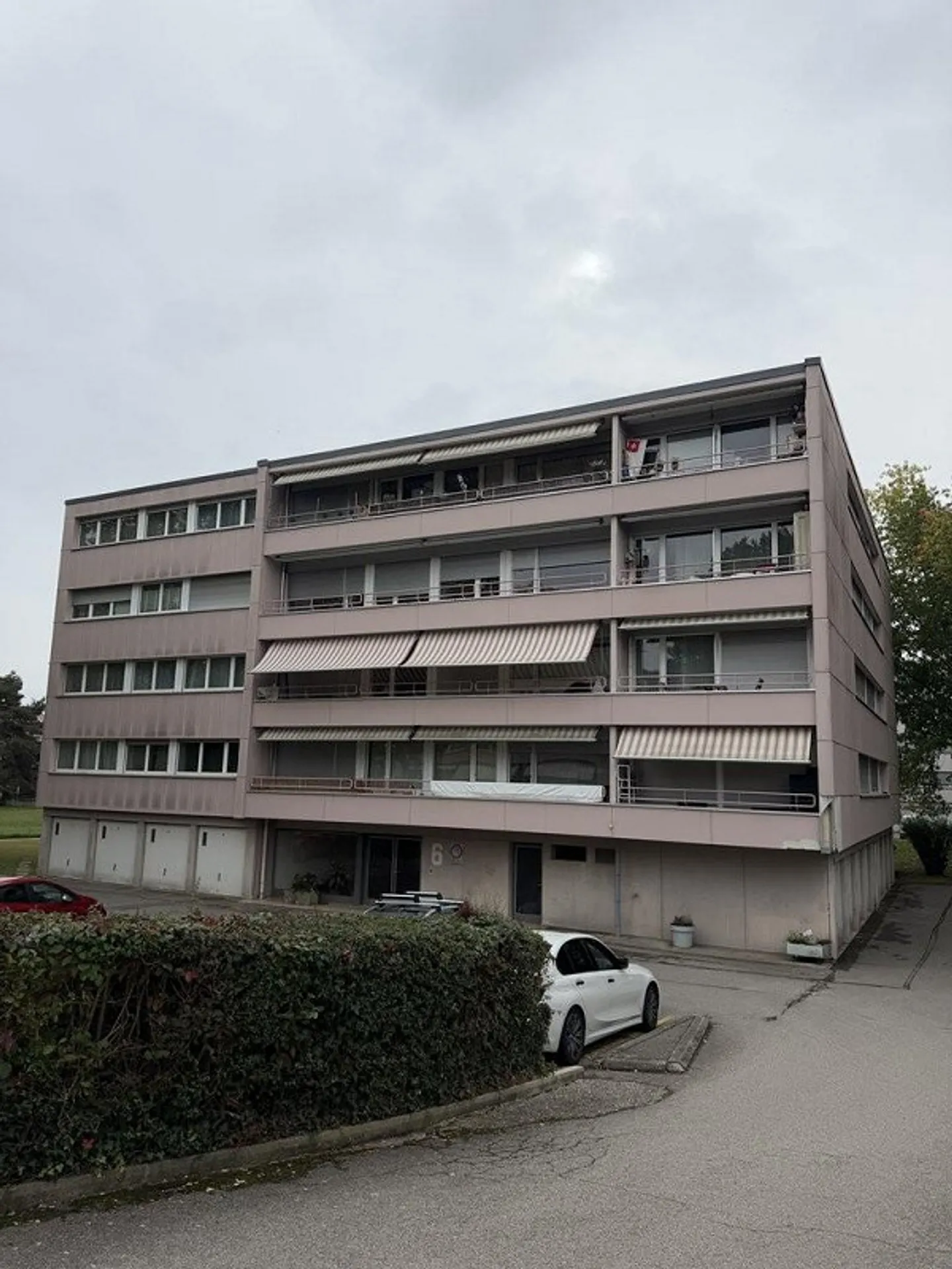 Geräumige 3.5 Zimmerwohnung - Foto 1 von 10
