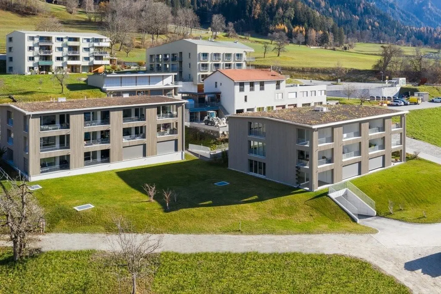 Appartamento moderno di 3,5 locali a Tomils in affitto! - Foto 1 di 7