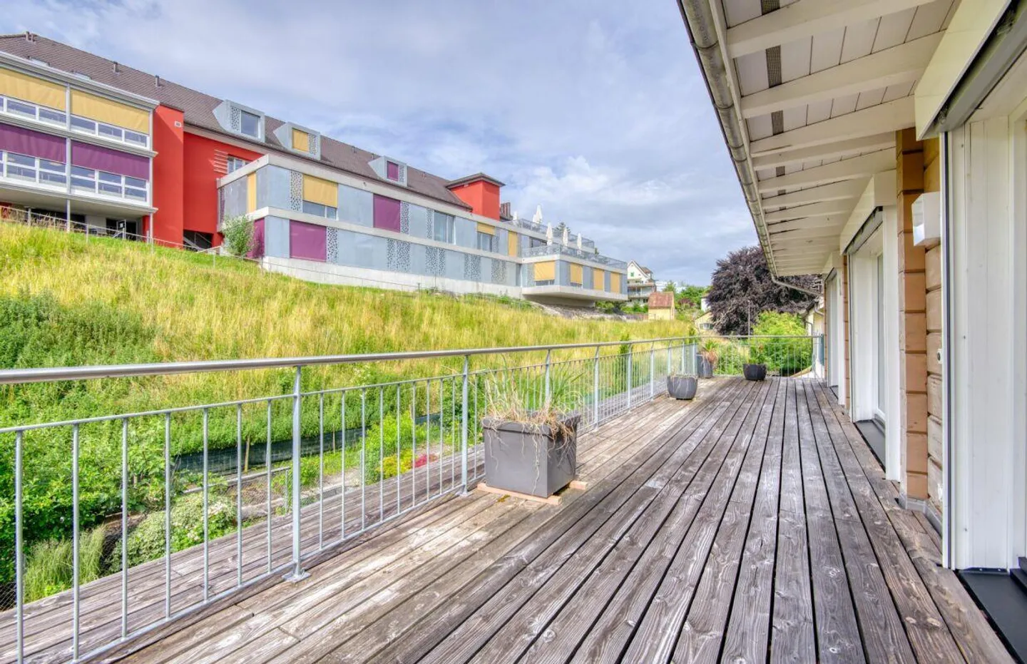 Appartamento 2 camere con terrazza su tutta la lunghezza dell'appartamento - Foto 1 di 8