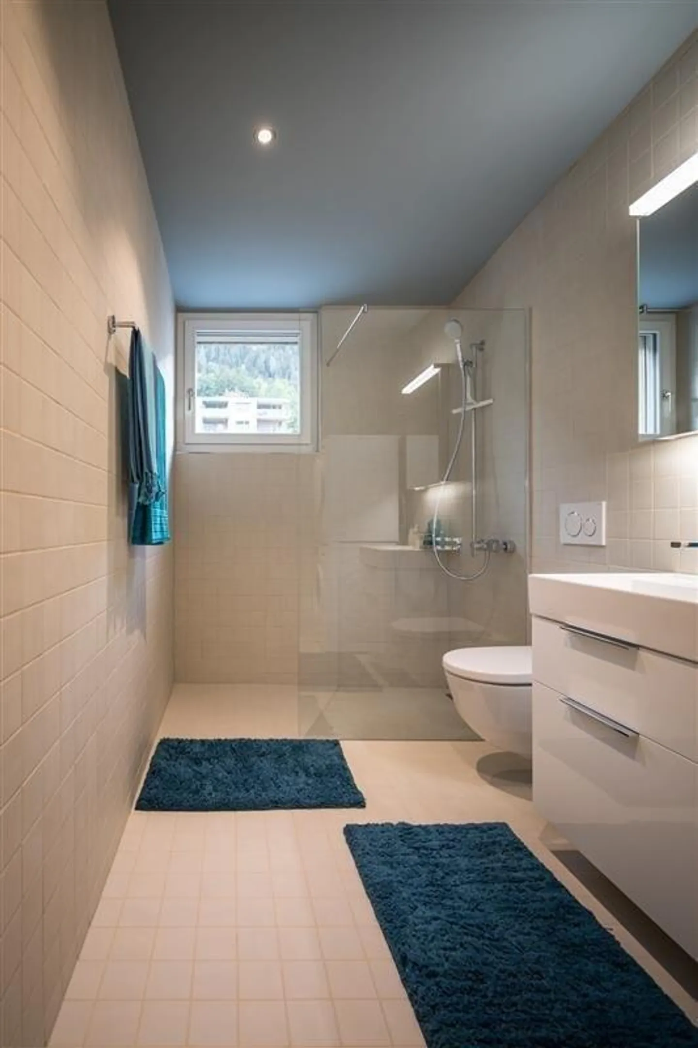 Appartamento moderno di 3,5 locali a Tomils in affitto! - Foto 7 di 7