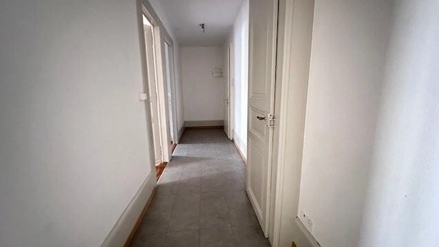 Logement rénové au centre ville ! - Photo 4 sur 6
