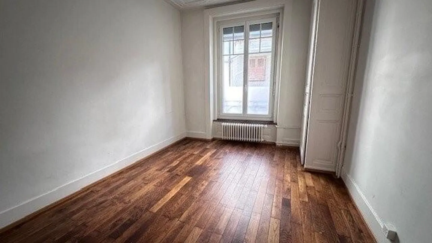 Logement rénové au centre ville ! - Photo 5 sur 6