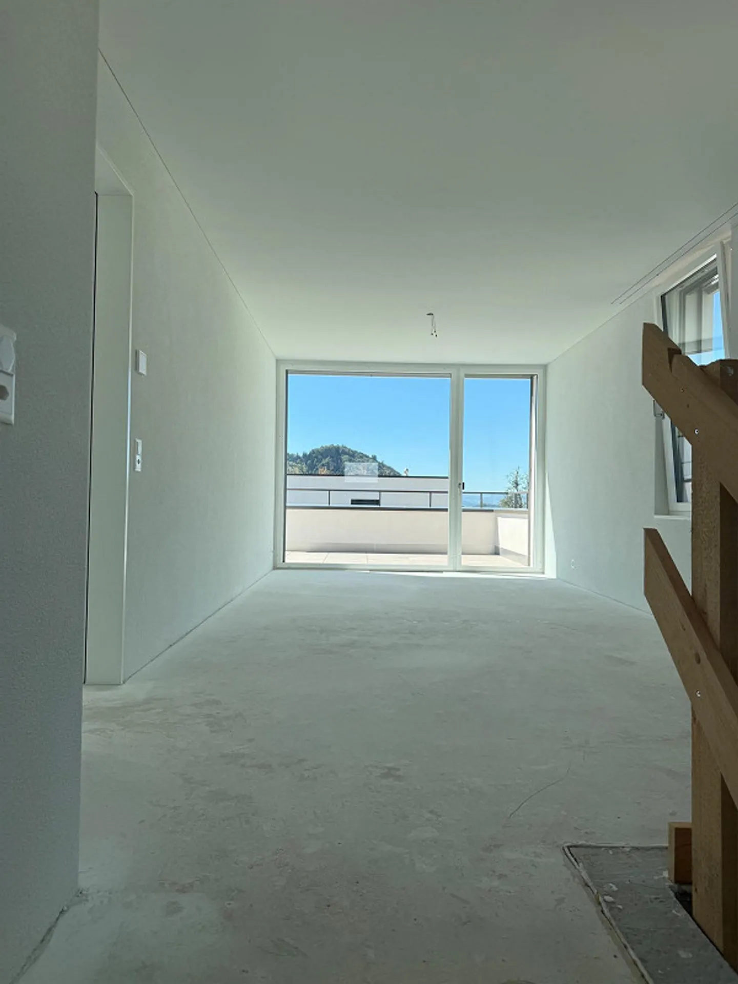 Modernes Einfamilienhaus in Adligenswil - Foto 8 von 21