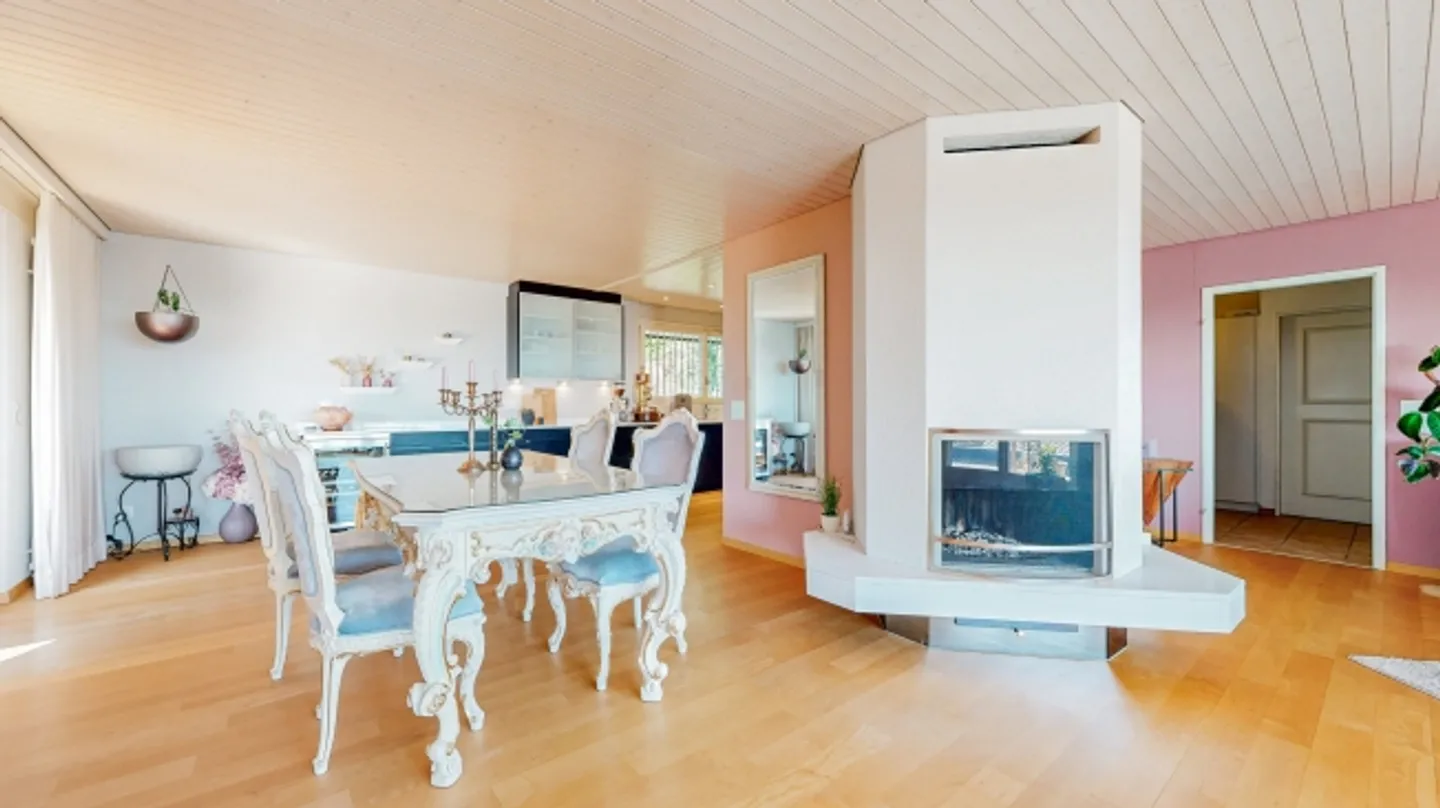 OASI DI BENESSERE CON VISTA PANORAMICA E PISCINA INTERNA - Foto 4 di 8