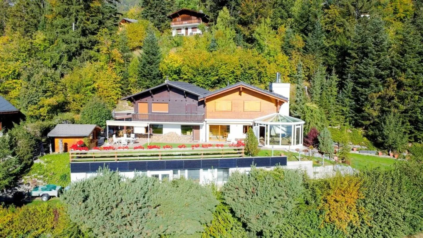 Chalet con 9,5 camere a Ovronnaz - Foto 3 di 47