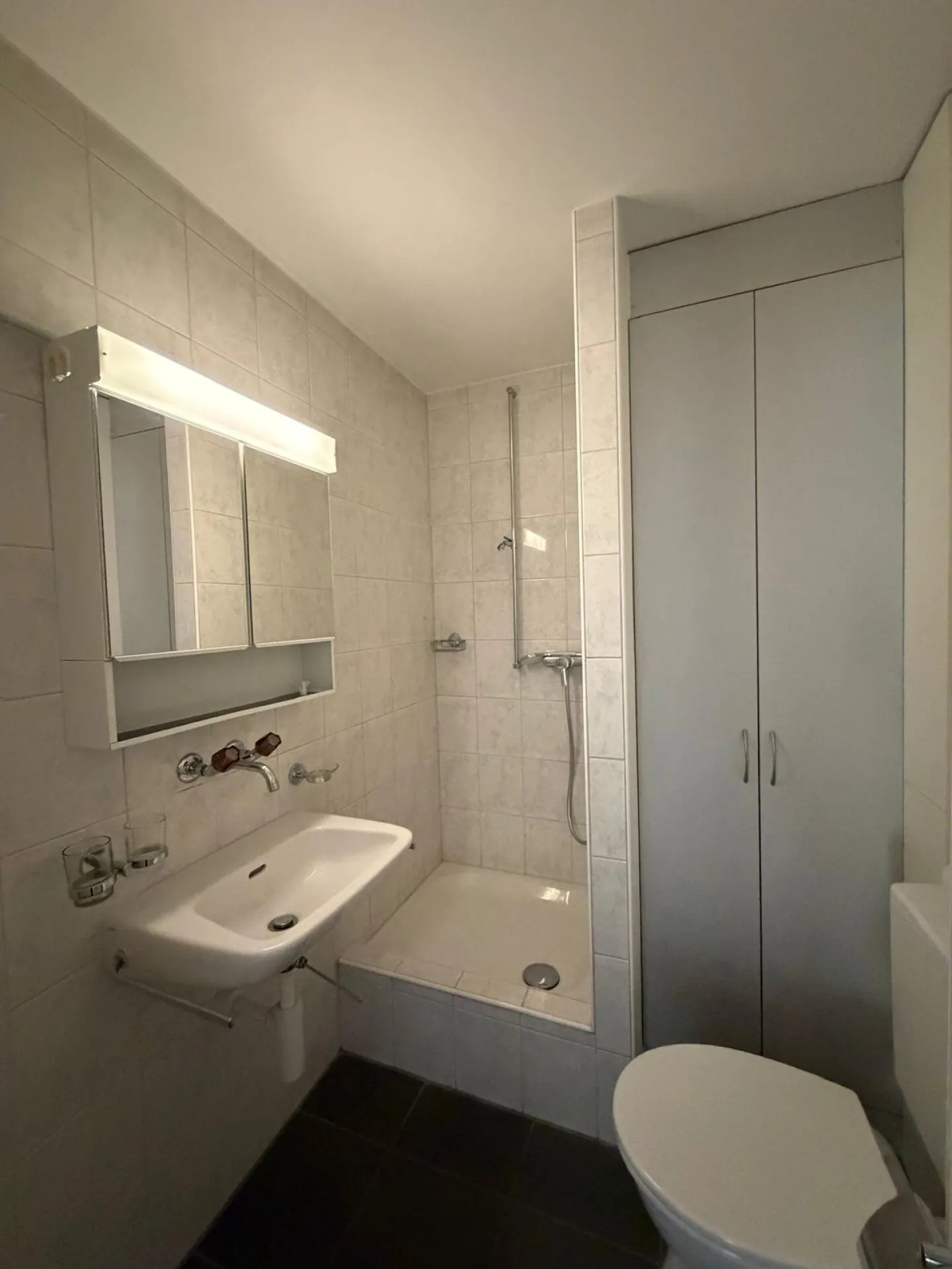St-Imier, schöne renovierte 3.5-Zimmer-Wohnung im 2. Stock - Foto 6 von 8