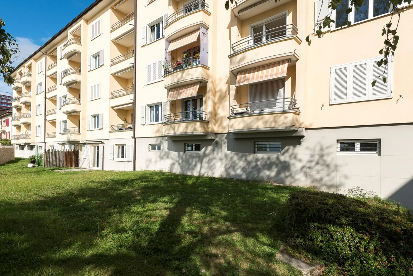 Schöne Wohnung mit Seeblick - Foto 1 von 1