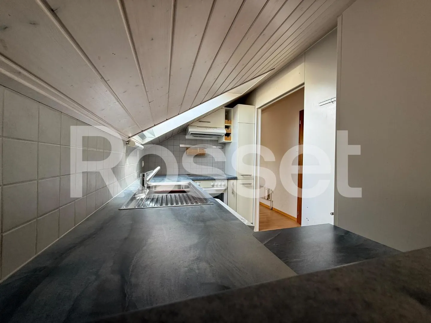 Magnifico appartamento di 3.5 stanze con vista panoramica sul lago - Foto 2 di 9