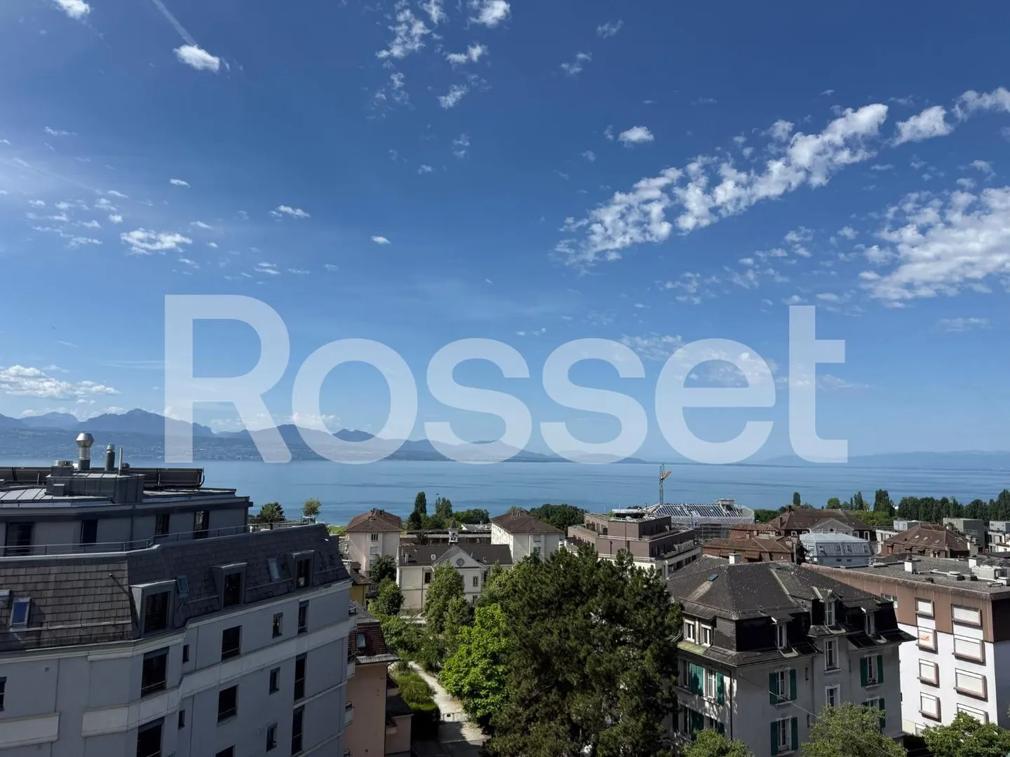 Magnifico appartamento di 3.5 stanze con vista panoramica sul lago - Foto 1 di 9