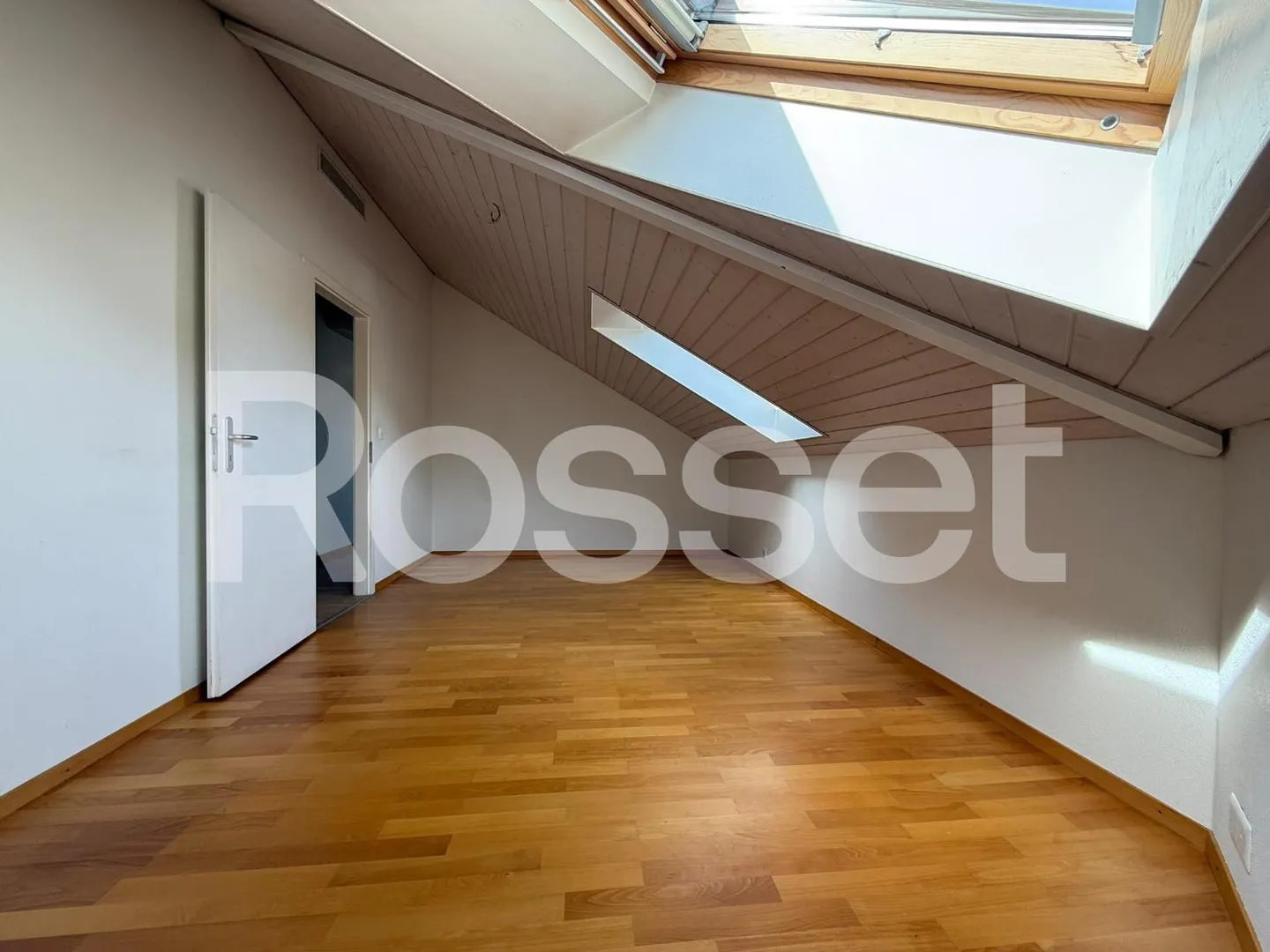 Magnifico appartamento di 3.5 stanze con vista panoramica sul lago - Foto 6 di 9