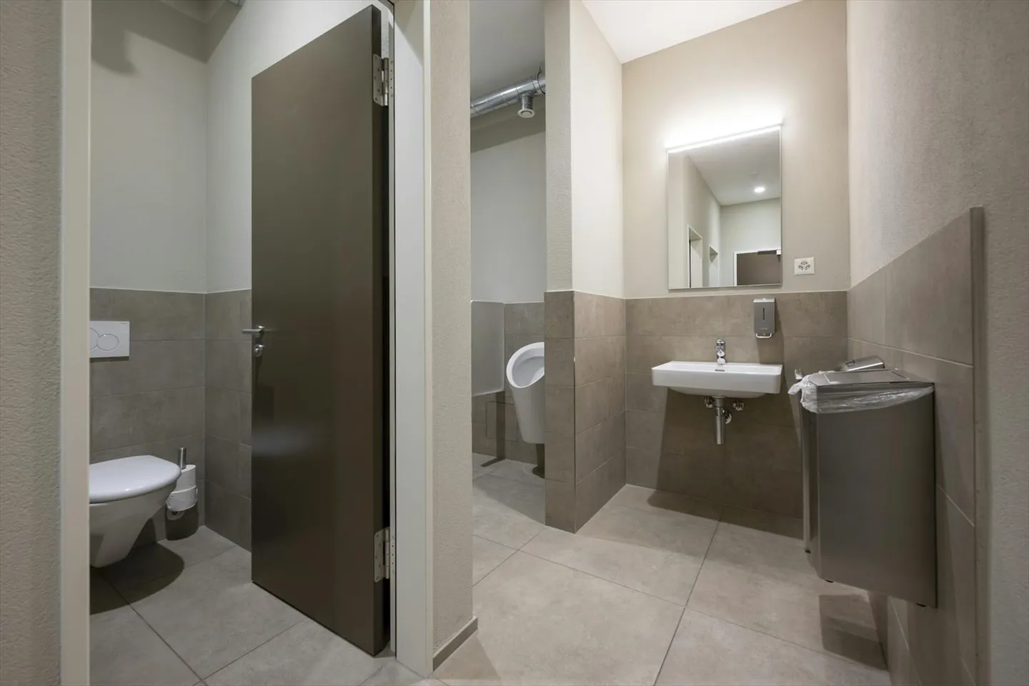 180 m2 o 300 m2 di spazi per uffici premium con vista - Moderni, climatizzati, sostenibili - Foto 10 di 10