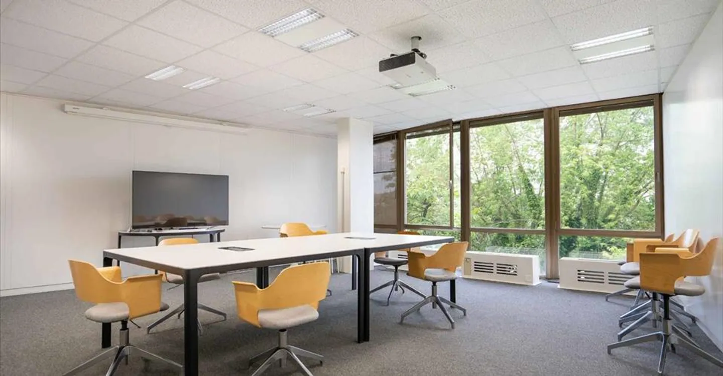 Spazio ufficio in affitto - Foto 1 di 10