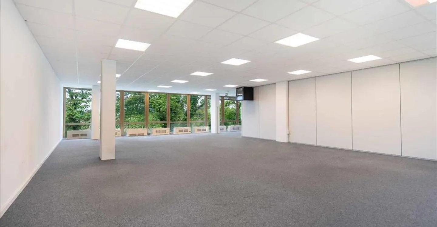 Spazio ufficio in affitto - Foto 5 di 10