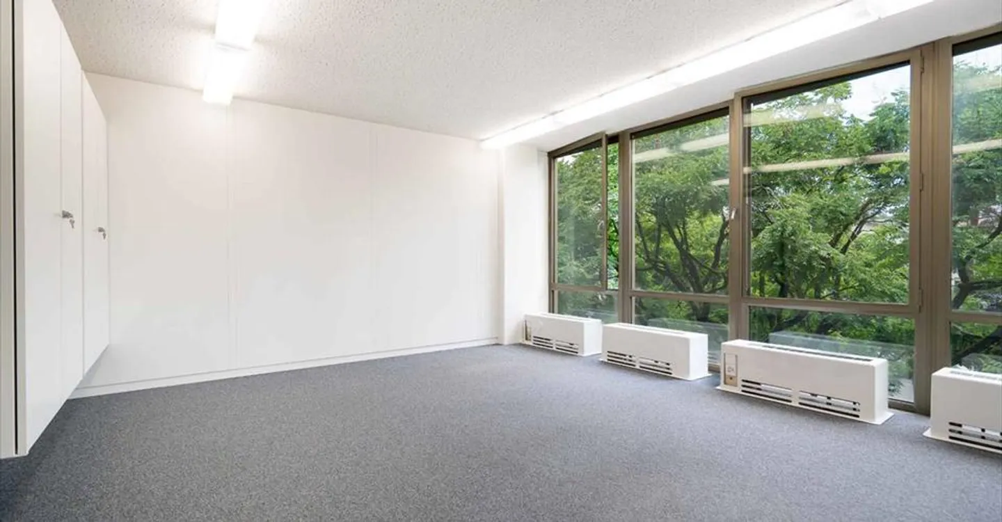 Spazio ufficio in affitto - Foto 6 di 10