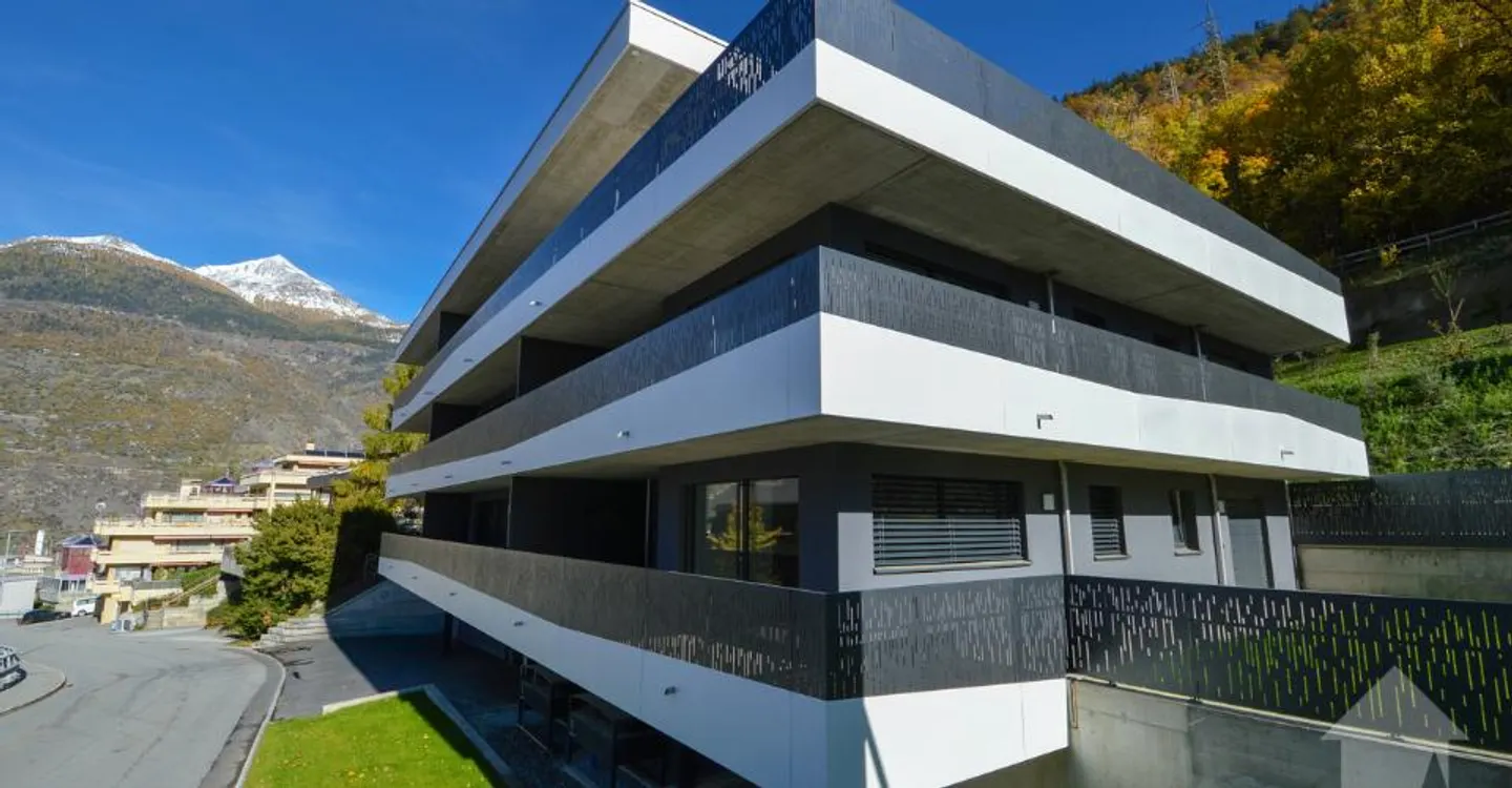 Modernes 3,5-Zimmer-Apartment in Visp - Foto 1 von 10