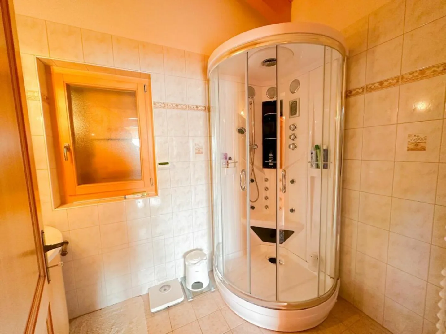 Chalet con 9,5 camere a Ovronnaz - Foto 41 di 47