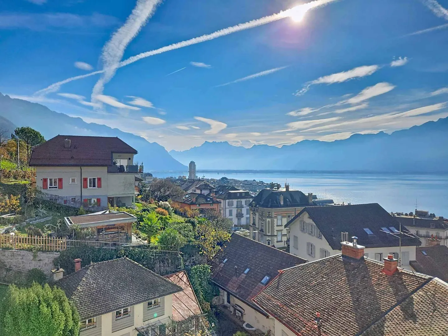 Un bozzolo luminoso nel cuore di Montreux - Foto 1 di 12