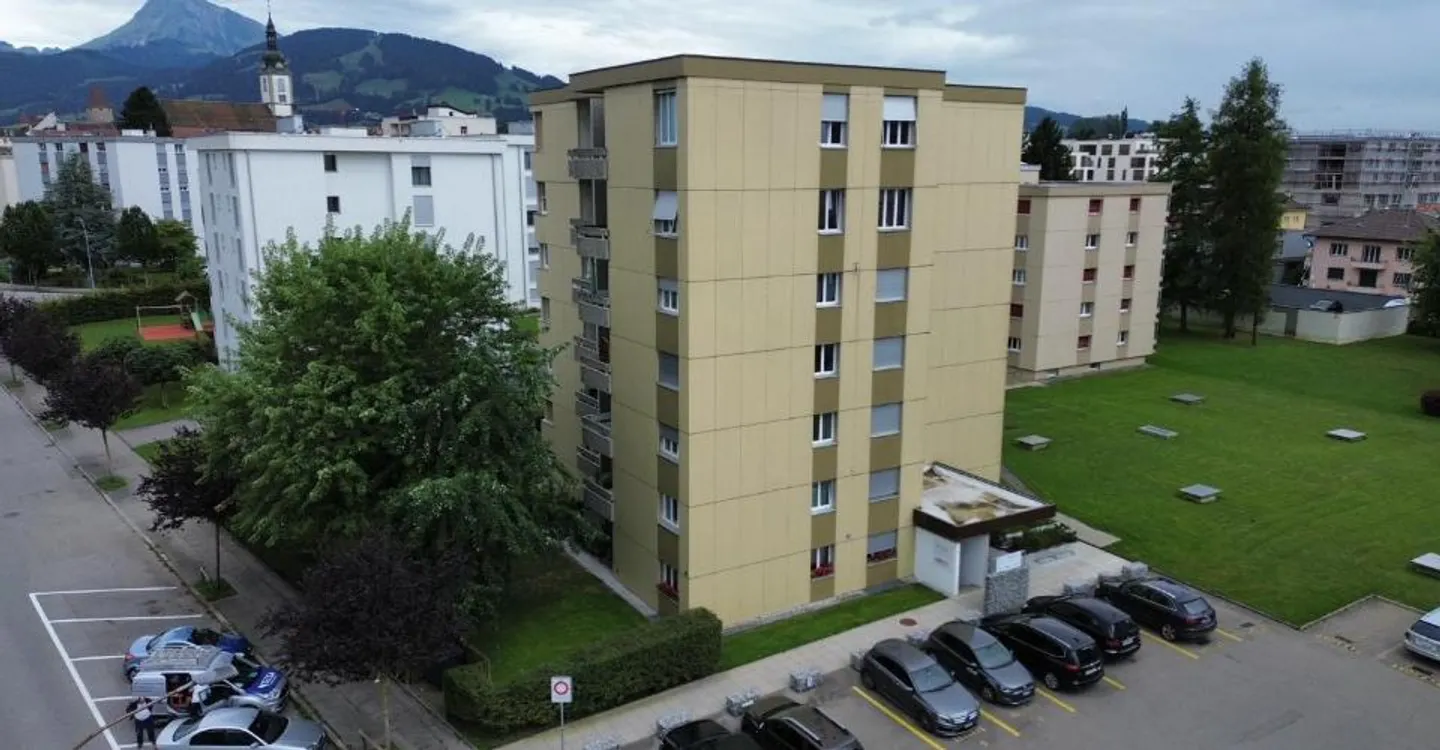 Appartement de 3.5 pièces sis au 2ème étage - Foto 1 di 3