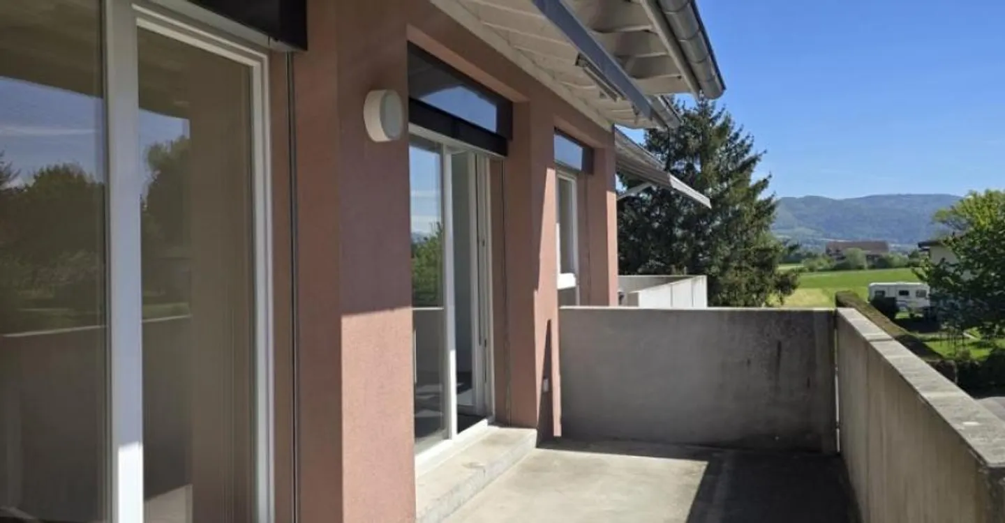 Appartement moderne avec balcon - Photo 5 sur 12