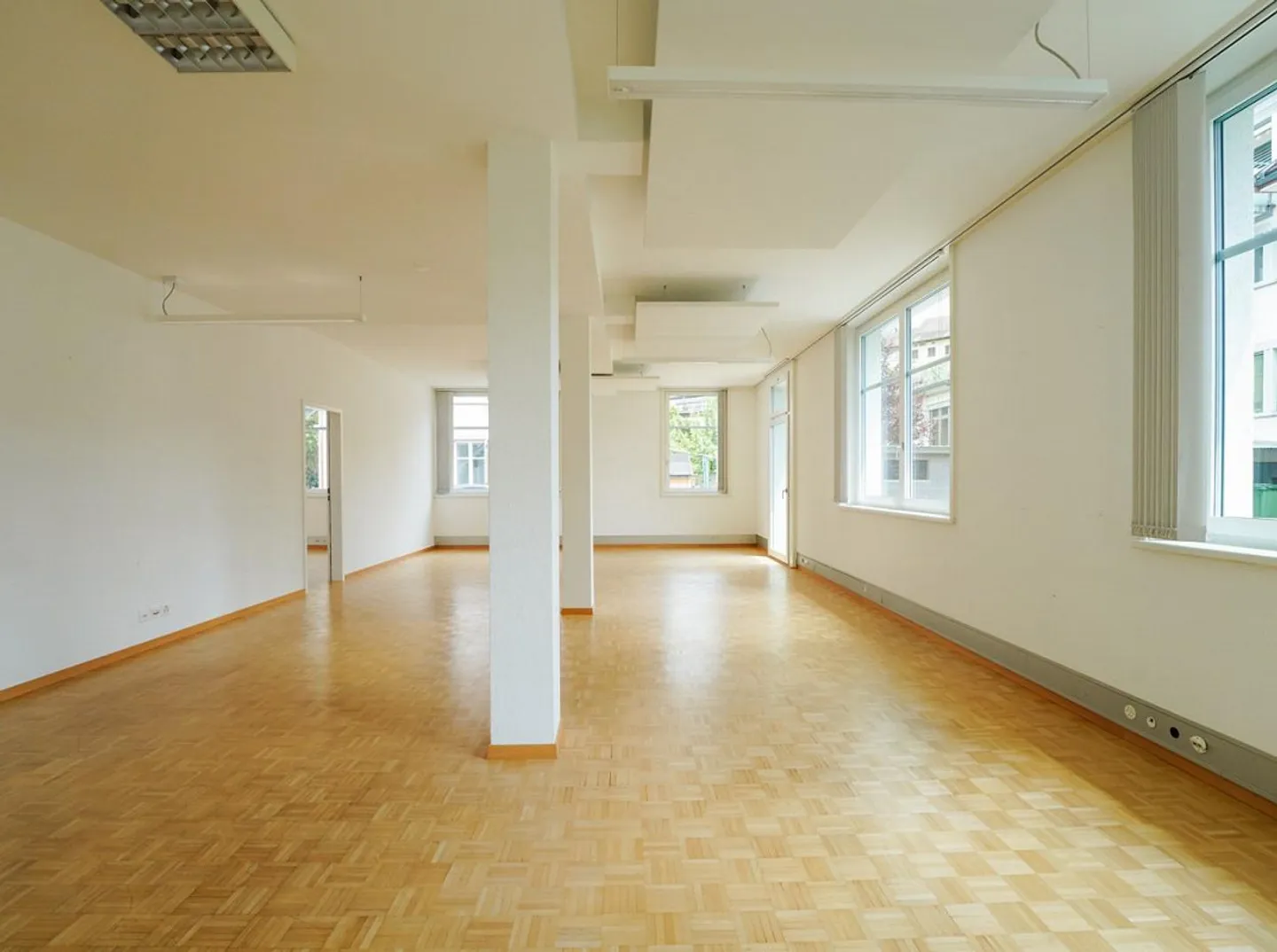 Geräumige Büroräume in Wil - Foto 11 von 17