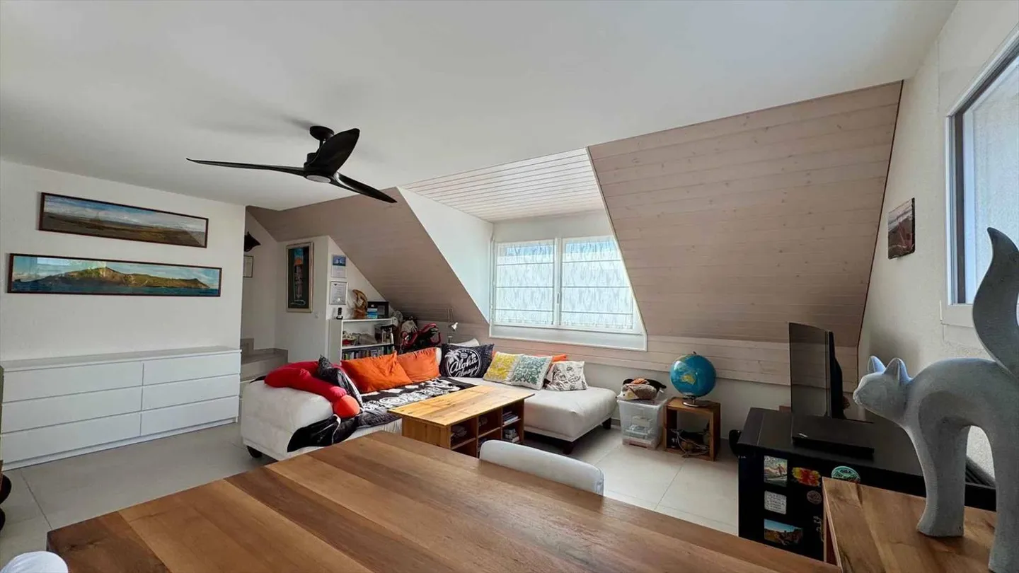 Dernier étage 3.5 pièces - Photo 2 sur 10