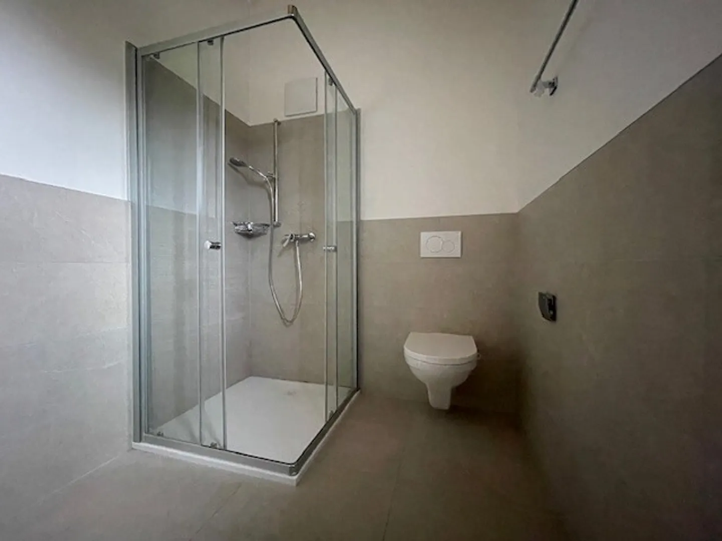 Accommodation with two terraces and private garden - Photo 7 of 10