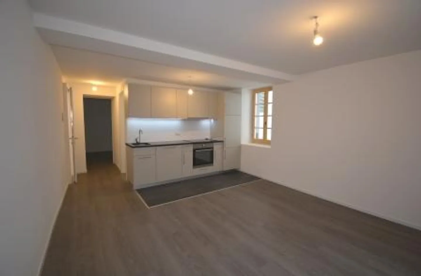 Appartamento - Foto 1 di 5